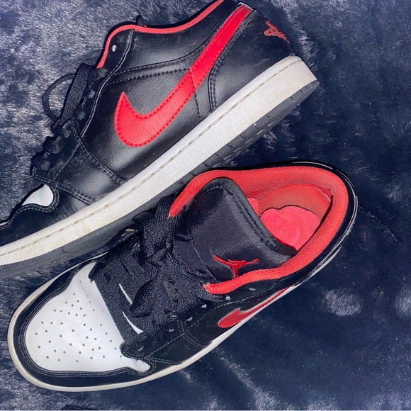 SOLD - Picture 3 of 5